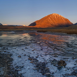 Altai Tavan Bogd - Sunrise